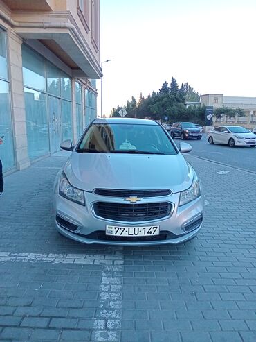 şevralet: Chevrolet Cruze: 1.4 l | 2015 il 247000 km Hetçbek