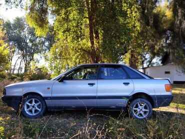 авто на такси: Audi 80: 2 л, Механика, Газ, Седан