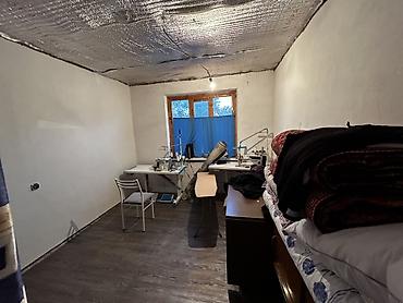 Продажа коттеджей и домов: Продаётся двухэтажный дом с приусадебным участком. Характеристики — 21