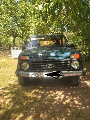 шины на ниву 2121: ВАЗ (ЛАДА) 4x4 Niva: 2003 г., 1.7 л, Механика, Бензин, Жол тандабас