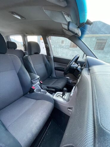 Subaru: Subaru Forester: 2 l | 2006 il 371184 km Universal — 4