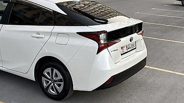 Toyota: Toyota Prius: 2019 г., 1.8 л, Автомат, Гибрид — 5