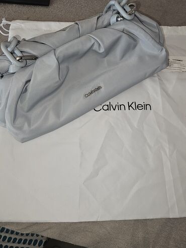 torba i kacketi: Calvin klein torba