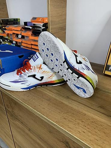 soft shell: Мужские кроссовки, 42, Joma, Б/у, цвет - Белый — 2
