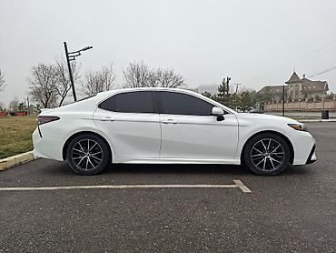 kamri 75: Toyota Camry: 2021 г., 2.5 л, Автомат, Бензин, Седан — 10