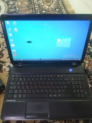 прием ноутбуков на запчасти: Ноутбук, Fujitsu, Intel Core i3, 15.6 ", Колдонулган, Татаал эмес тапшырмалар үчүн, эс тутум HDD