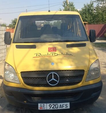 разбор грузовых авто бишкек: Жеңил жүк ташуучу унаа, Mercedes-Benz, Дубль, 3 т, Колдонулган