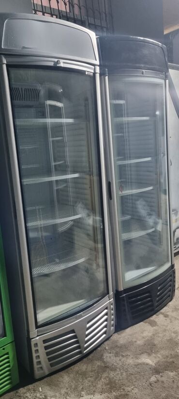 Professional sobalar: Ugur 70smlik su vitrini her biri 750 Azn. 2 ededdir. Ideal veziyyetde