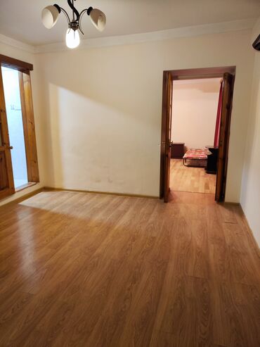 Uzunmüddətli kirayə mənzillər: 2 otaq + 1 kiçik otaq,3/1-i,h/t, ayrı girişi olan bina evi ailəyə -da lalafo.az — 14 Uzunmüddətli kirayə mənzillər: 2 otaq + 1 kiçik otaq,3/1-i,h/t, ayrı girişi olan bina evi ailəyə — 14