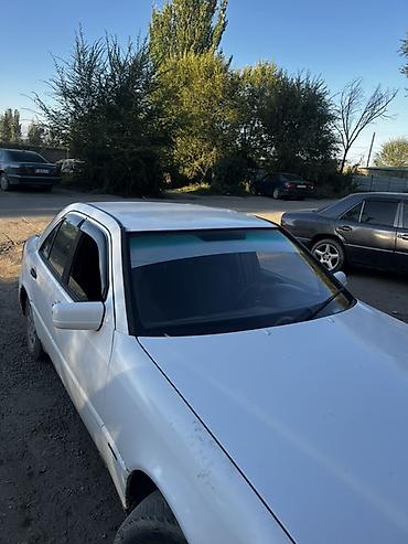 Унаа: Mercedes-Benz S-Class: 1995 г., 2.2 л, Кол менен иштөөчү, Бензин, Седан — 2