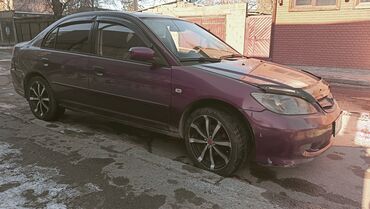 Honda: Honda Civic: 2004 г., 1.6 л, Автомат, Бензин, Седан