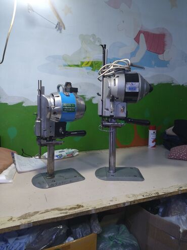 ремонт швейных машинок: Найман нож 12 и 8 размер работает всё отлично состояние тоже