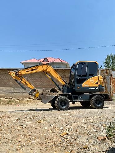 замена камеры заднего вида: Экскаватор, Hyundai, Колесный — 1