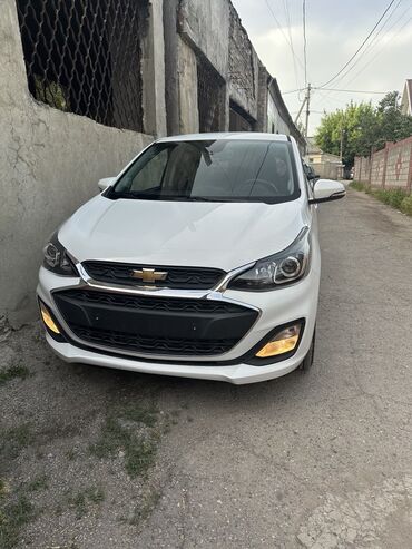 Chevrolet: Chevrolet Spark: 2019 г., 0.1 л, Вариатор, Бензин