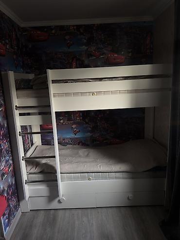 uşaq divan: Oğlan və qız üçün, İşlənmiş, Çarpayı, Matras ilə, Siyirməli, Taxta — 1