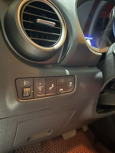 кондиционер hyundai: Hyundai Kona: 2018 г., 1.6 л, Автомат, Бензин, Кроссовер — 10