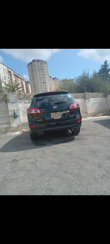 Hyundai: Hyundai Santa Fe: 2.4 l | 2011 il Ofrouder/SUV — 8