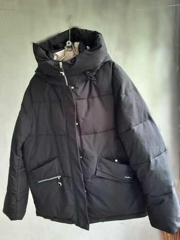 зимний куртка женский: Зимняя куртка. Размер 58-56. Наполнитель Колофайбер. Одевала 1 раз