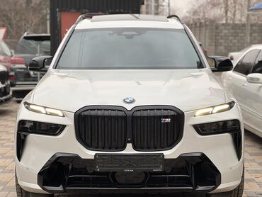 4 вд: BMW X7: 2024 г., 4.4 л, Автомат, Бензин