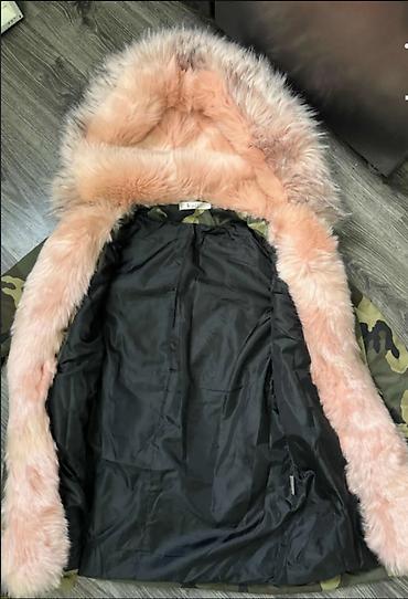 maskirni kombinezoni: Prelepa nova maskirna parka sa roze krznom. Ramena 38 cm, pazuh 49 cm — 5
