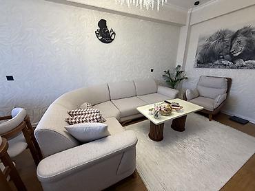 daraq desti: Mebel dəsti – qonaq otağı üçün Təsvir: - Yumşaq bej rəngli L formalı — 2