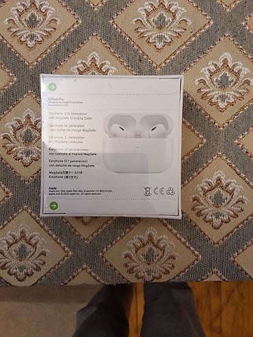 airpods ucuz: Apple AirPods Pro (2-ci nəsil) – MagSafe şarj qutusu ilə QUTU — 2
