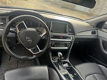 Hyundai: Hyundai Sonata: 2020 г., 2 л, Автомат, Газ, Седан — 7