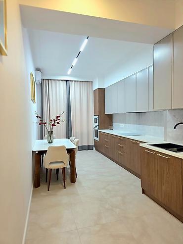 парк авеню: 4 комнаты, 175 м², Асанбай мкр Элитка, 5 этаж, Дизайнерский ремонт — 3