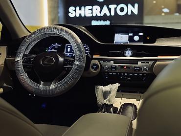 Lexus: Lexus ES: 2017 г., 2.5 л, Гибрид — 16