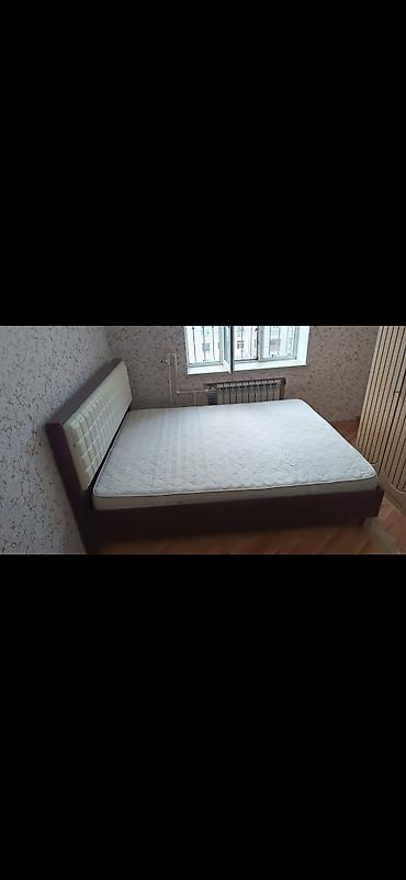 Çarpayılar: İşlənmiş, İkinəfərlik çarpayı, Bazasız, Matras ilə, Siyirməsiz — 1