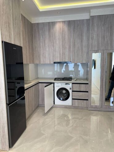 Uzunmüddətli kirayə mənzillər: Azadlıq prospekti, Bakı Sağlamlıq Mərkəzinin yanında, yeni tikili, 20 — 3