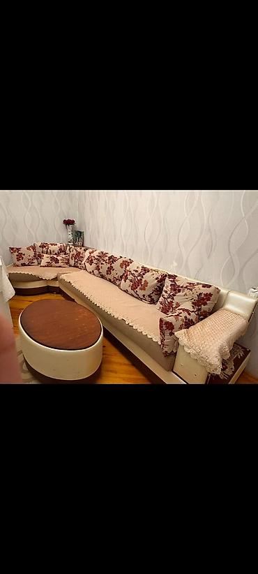Divan Acilir bir terefi bazadi bir terefi taxt olur yatmaqa. Yaxşı lalafo.az -da Divan Acilir bir terefi bazadi bir terefi taxt olur yatmaqa. Yaxşı