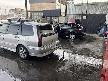 Другие автомобили: Продажа: компактный универсал серебристого цвета. Кузов и экстерьер — 4