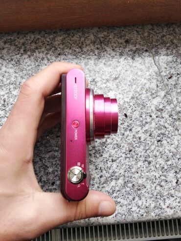 продам фотоаппарат canon: Samsung ST200F rəqəmsal fotoaparat – çəhrayı/metalik qırmızı korpus