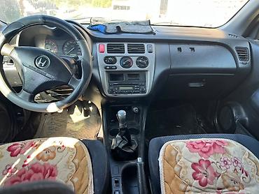Унаа сатуу: Honda HR-V: 2003 г., 1.6 л, Кол менен иштөөчү, Бензин, Кроссовер — 5