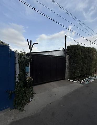 Продажа коттеджей и домов: Продаю дом связи с уездом (район советская Щербакова ) Дом — 1