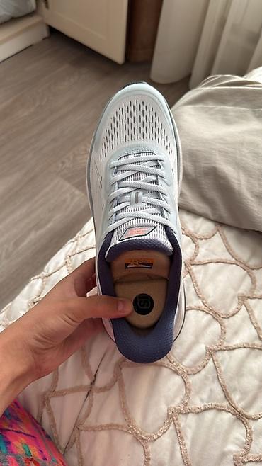 меррел обувь: Кроссовки Skechers Max Cushioning Arch Fit - Легкая сетчатая верхняя — 1
