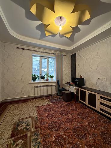 Продажа коттеджей и домов: Продаётся дом Район: ж/м Ак-Орго 2 этажа, 6 комнат Площадь дома: 218 м — 11