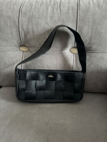 Çantalar: Çiyin çantası — 20