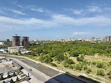royal: 4 комнаты, 130 м², Южная Магистраль 11 этаж, Дизайнерский ремонт — 3