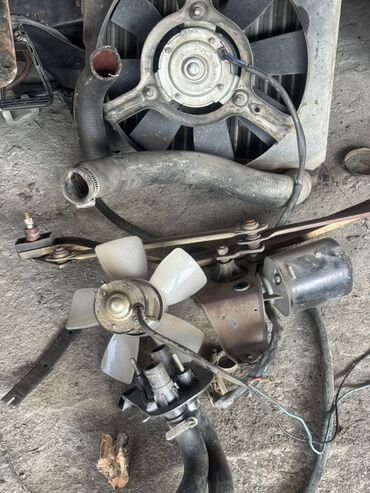 Digər avtomobil ehtiyat hissələri: VAZ/Lada üçün ehtiyat hissələri dəsti Satışda bir avtomobildən — 17