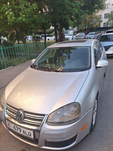 Volkswagen: Volkswagen Jetta: 2009 г., 2.5 л, Автомат, Бензин, Седан