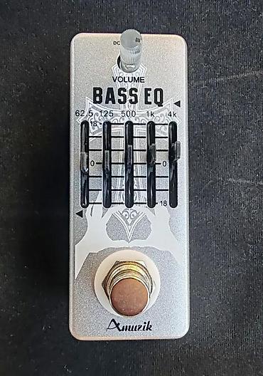 akusticna bas gitara sa zvucnikom: BAS EQ PEDALA GRAFIČKI EKVILAJZER | Slanje po dogovoru ili lično — 3