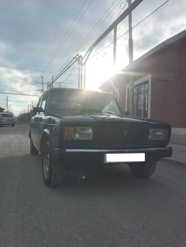 aqrolizinq traktor satisi qiymetleri: VAZ (LADA) 2107: 1.6 l | 2002 il 95000 km Sedan