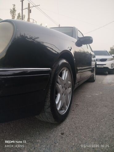 Mercedes-Benz: Mercedes-Benz E-Class: 2.2 l | 1996 il Sedan -da lalafo.az — 3 Mercedes-Benz: Mercedes-Benz E-Class: 2.2 l | 1996 il Sedan — 3