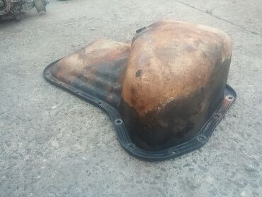 Auto delovi: Donja dekla motora(Karter) Lada 2121,21213,21214 Niva . Polovno — 2