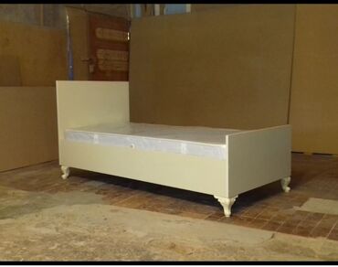 Sifarişlə çarpayılar: Ağ rəngli klassik tərzdə çarpayılar - Modellər: tək çarpayı və iki — 14