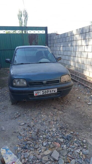 я ищу машину: Nissan Micra: 1994 г., 1.3 л, Механика, Бензин, Хэтчбэк