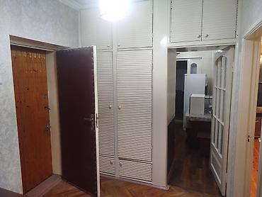 Продажа квартир: 3 комнаты, 65 м², Зайнабетдинов мкр., 107 серия, 2 этаж, Евроремонт — 1