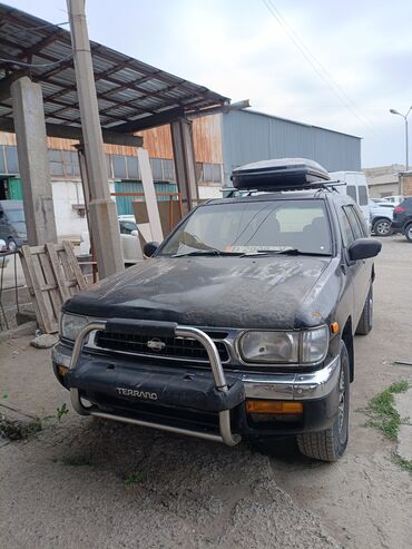 пасат в4: Nissan Terrano: 1996 г., 2.7 л, Автомат, Дизель, Внедорожник